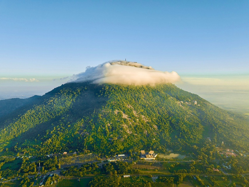 nui-ba-den-tay-ninh.jpg