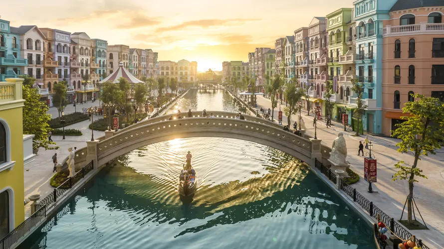 Mega Grand World Hà Nội