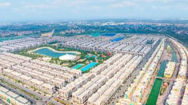 Nhìn từ trên xuống PK Vịnh Thiên Đường