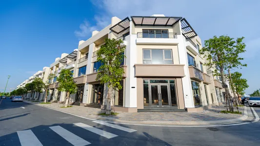 Vinhomes Market