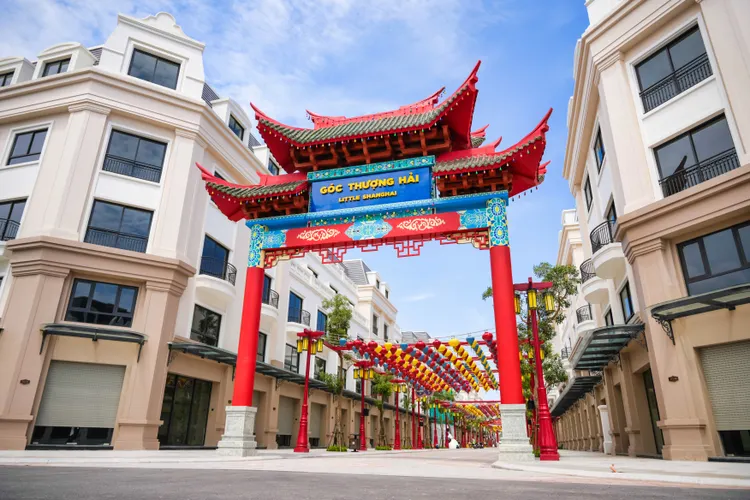 Phố đi bộ Little Shanghai