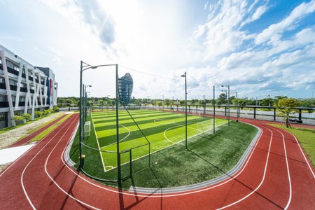 Sân bóng đá, bóng rổ, và khu vận động đa năng Vinschool Ocean Park 2