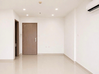 khu vực bếp, cửa ra vào