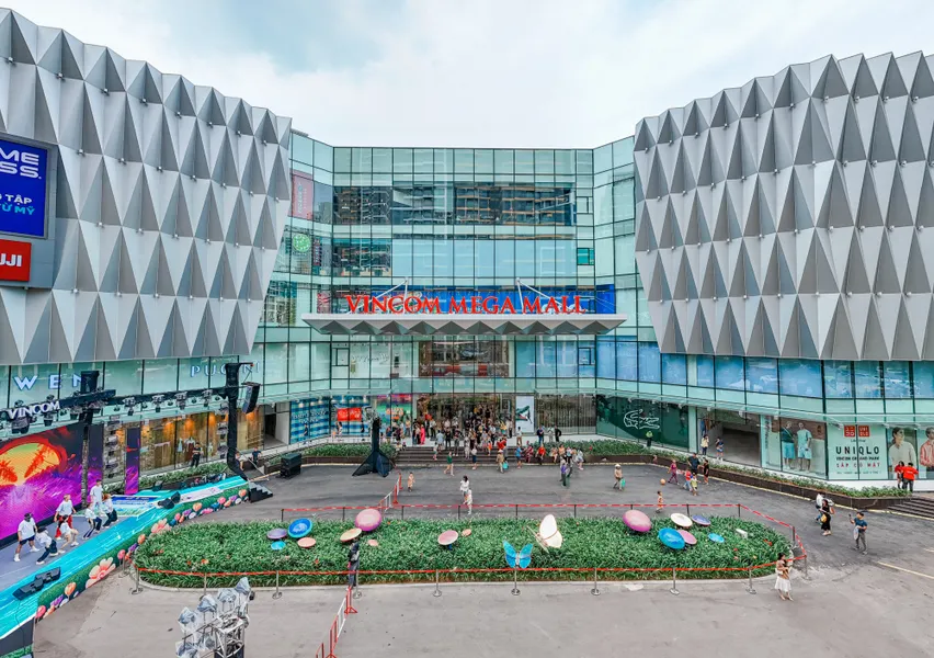 Mua sắm thỏa thích