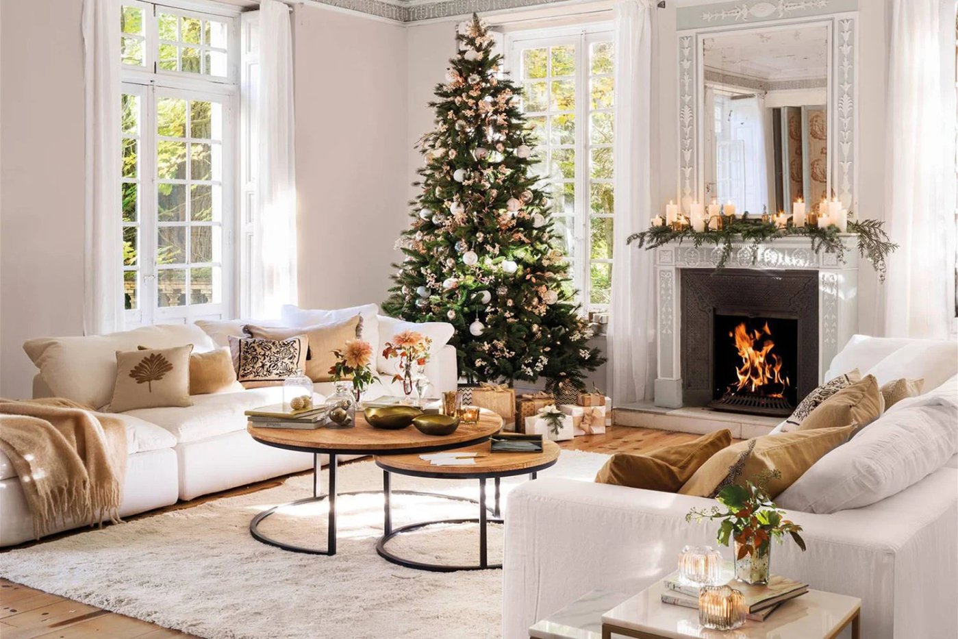 christmas-living-room-ideas-21.jpg