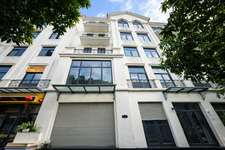 Hình ảnh mặt trước