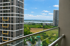 View bên ngoài căn hộ