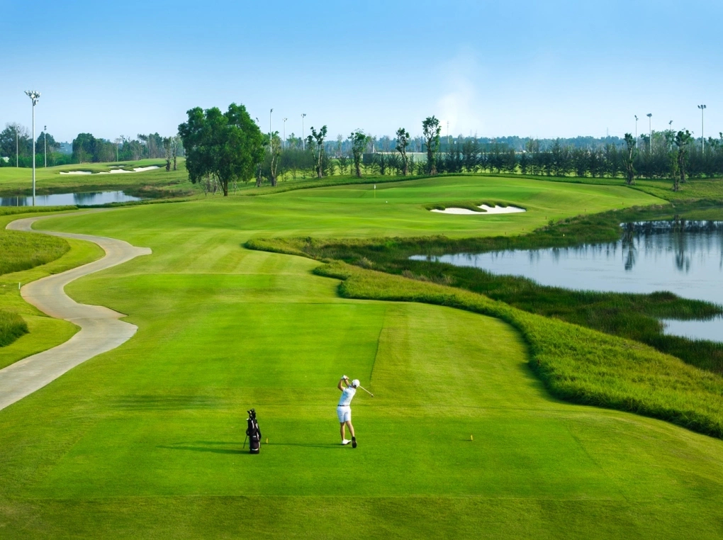 Vinpearl-Golf-Léman-3.jpg