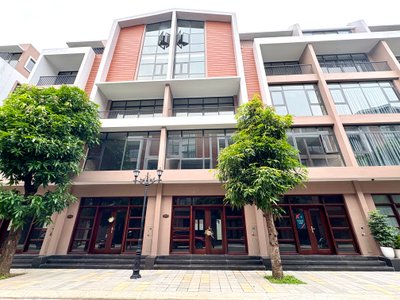 mặt tiền