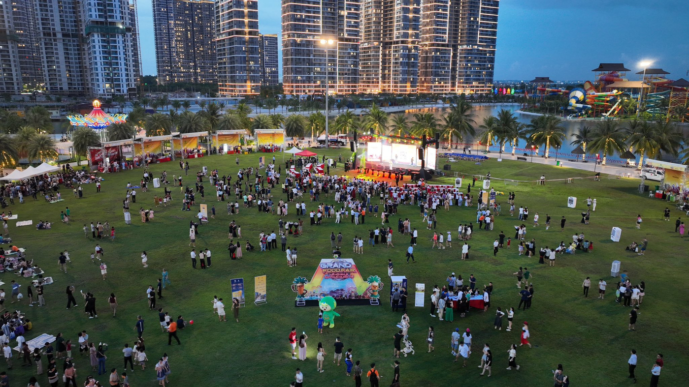 thuc-te-vinhomes-grand-park.png