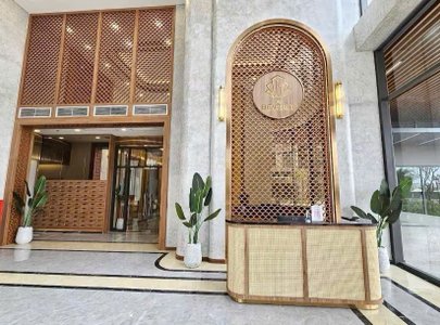 Sảnh tòa Beverly