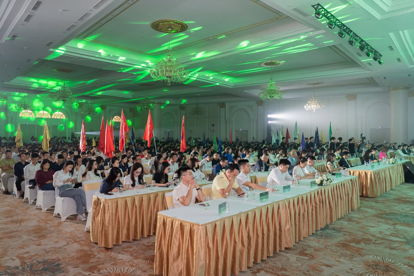 su-kien-kick-off-vinh-xanh-vinhomes-ocean-park-3.jpg