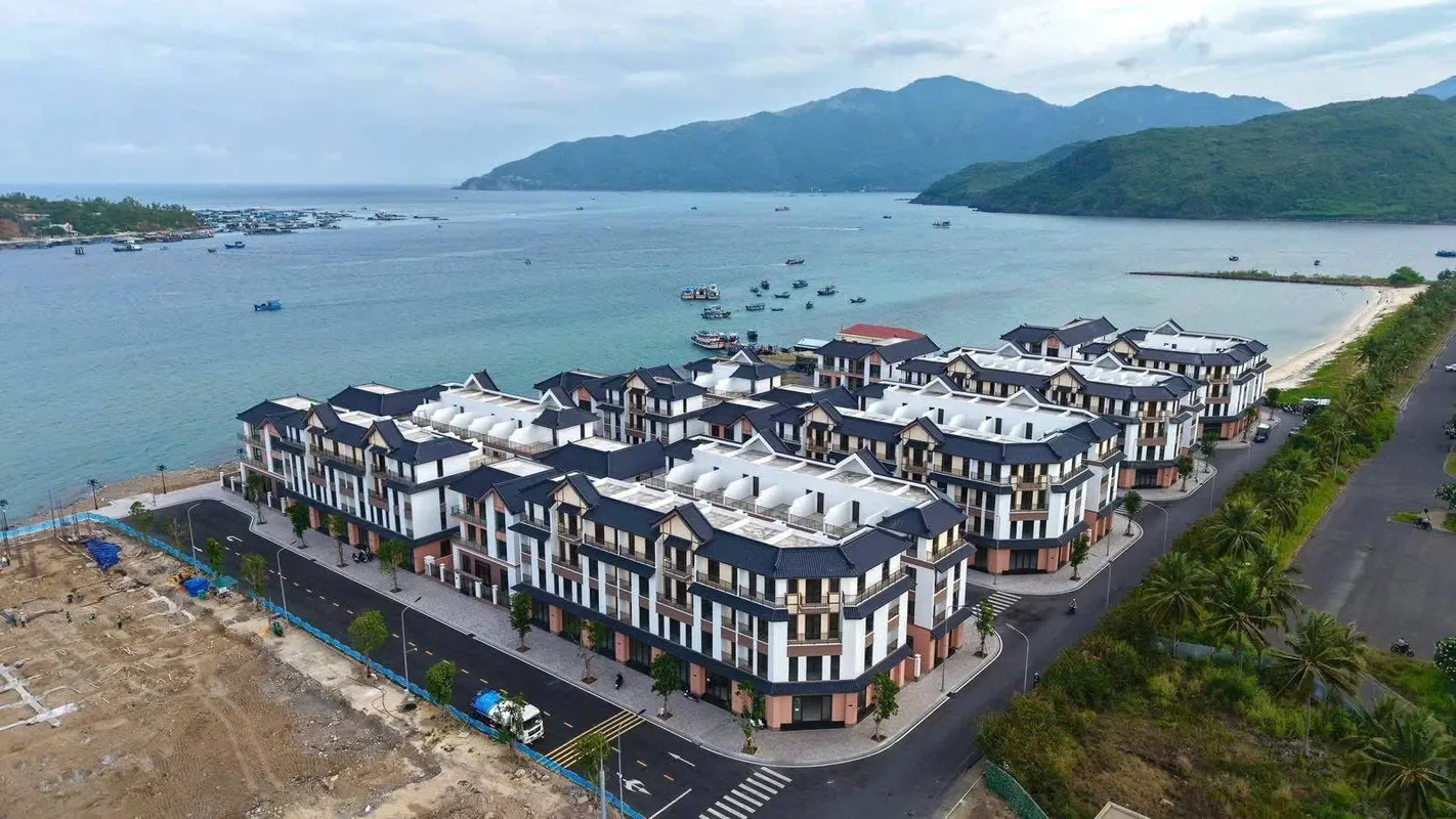 hinh-anh-khu-ngoc-trai-vinhomes-pearl-bay.png