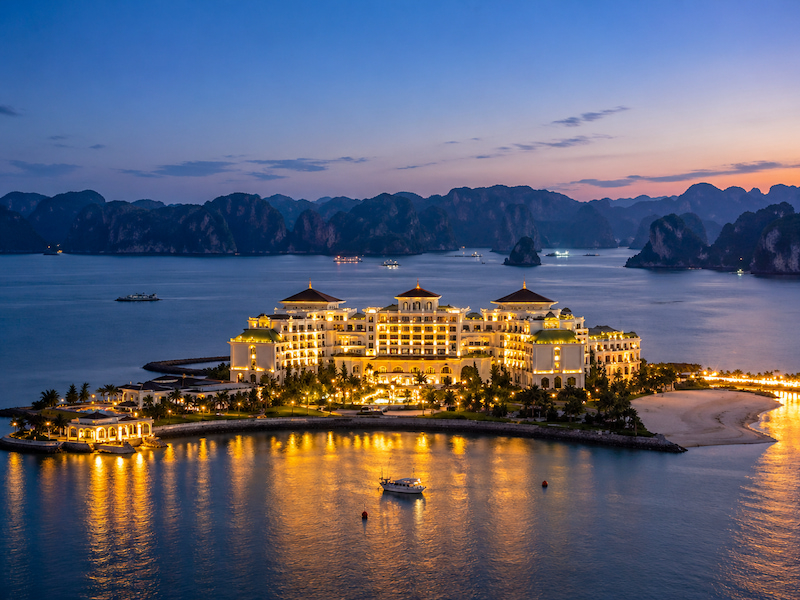 hạ-long-xanh.jpg