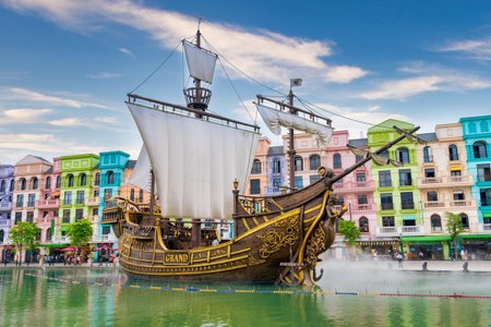 Tàu The Grand Voyage Mega Grand World