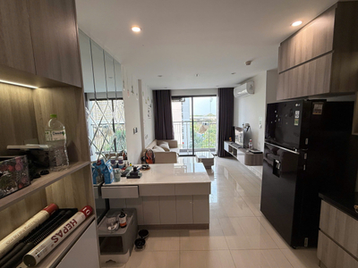 bếp và phòng khách