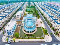 Bể bơi Pha Lê