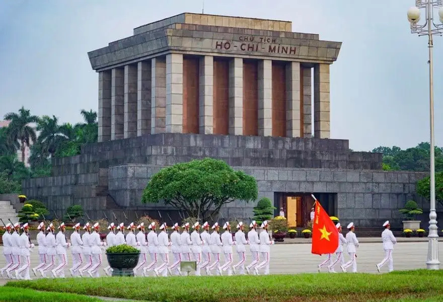 lang-chu-tich–ho-chi-minh.jpg