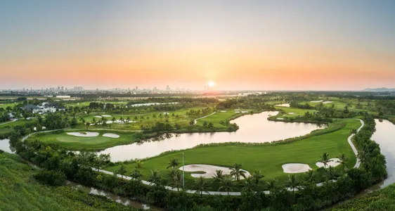 Sân golf 36 hố 16ha