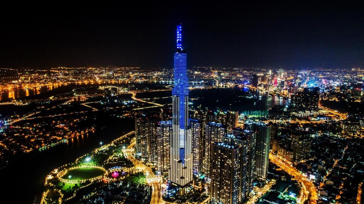 landmark-81.jpg