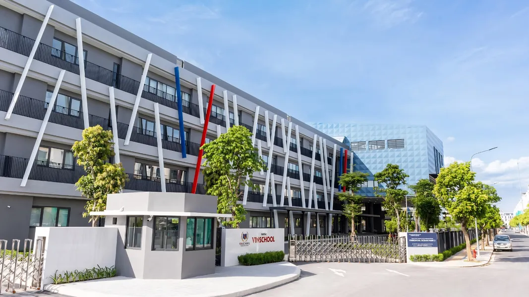 Hệ thống 36 trường học đa dạng 