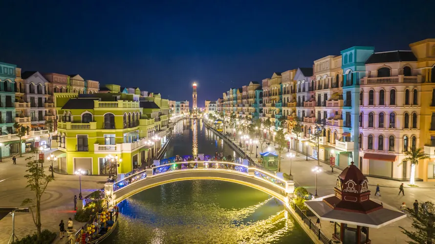 Mega Grand World Hà Nội