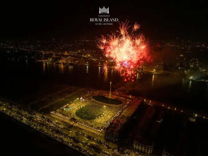 Quảng trường châu Âu Royal Square đẹp tráng lệ